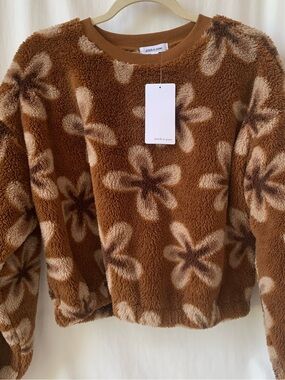 NWT Stitch & Pine Floral Sherpa Cropped Pullover - Brown & Cream